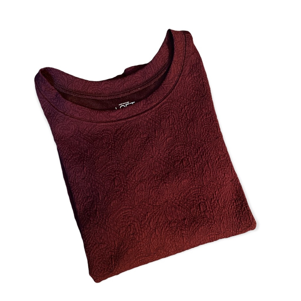 LOFT Cranberry Top